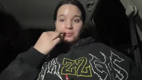 Soyoceanne online show from 8, 4, 2026