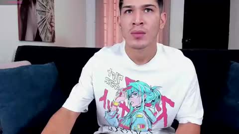 Snapshot of soyraydimarco_ chatting on 3, 10, 2025 RayDimarco  independent model online show from 3, 10, 2025