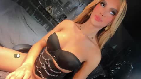 soysabrinathebest online show from 13, 9, 2025