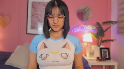 Snapshot of soysaraa_ chatting on 4, 11, 2025 Aleja online show from 4, 11, 2025