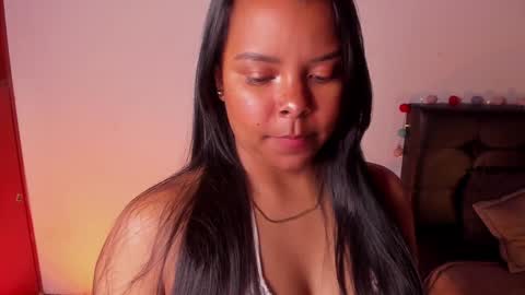 Snapshot of soytucolor chatting on 22, 1, 2025 Paula  add me on snap online show from 22, 1, 2025