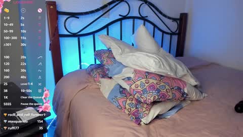 VANESSA  online show from 2, 2, 2025