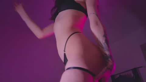 Snapshot of space_x_roxy chatting on 10, 12, 2024 Roxy online show from 10, 12, 2024