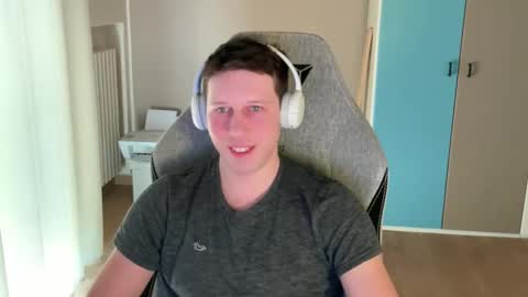 spaduzz online show from 11, 4, 2026