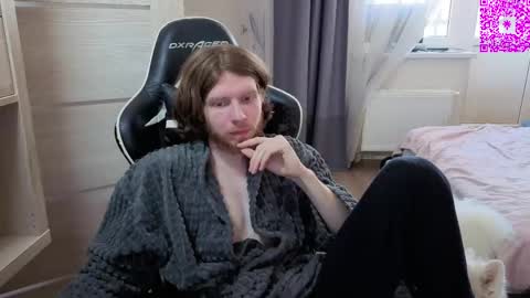 Snapshot of spaisenok chatting on 27, 3, 2026 Mike online show from 27, 3, 2026