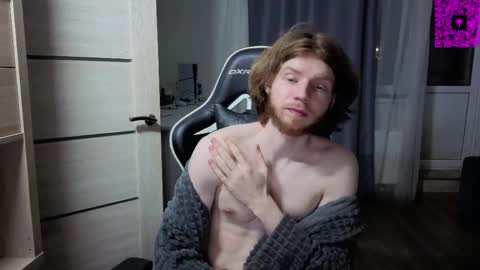 Snapshot of spaisenok chatting on 31, 3, 2026 Mike online show from 31, 3, 2026