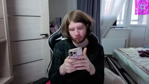 Snapshot of spaisenok chatting on 3, 4, 2026 Mike online show from 3, 4, 2026