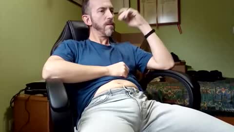 Manu  online show from 4, 12, 2025