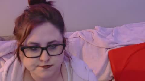 Snapshot of sparklelove69 chatting on 16, 5, 2026 Scottietee online show from 16, 5, 2026
