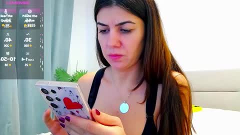 Snapshot of sparkly_eve chatting on 8, 1, 2025 sparkly_eve online show from 8, 1, 2025