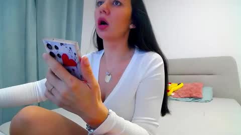 Snapshot of sparkly_eve chatting on 2, 2, 2025 sparkly_eve online show from 2, 2, 2025