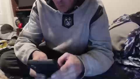 Snapshot of spazzy2 chatting on 11, 10, 2025 spazzy2 online show from 11, 10, 2025