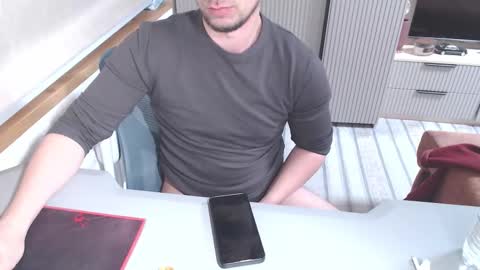 Snapshot of spb78 chatting on 16, 11, 2025 Art online show from 16, 11, 2025