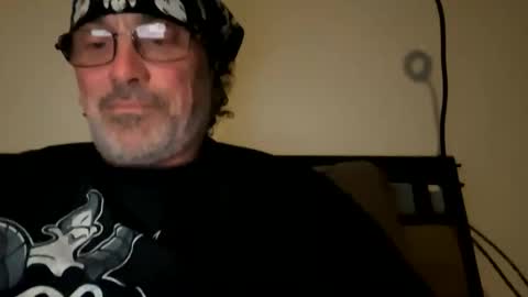 specter1972 online show from 7, 3, 2026