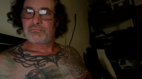 Snapshot of specter1972 chatting on 14, 4, 2026 specter1972 online show from 14, 4, 2026