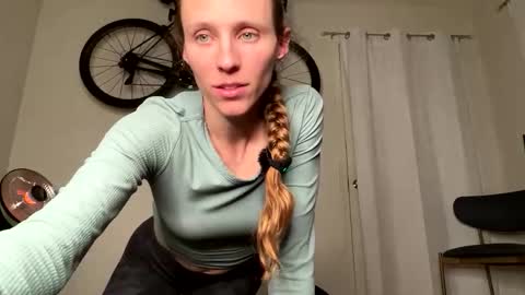 Cycling Couple online show from 1, 2, 2026