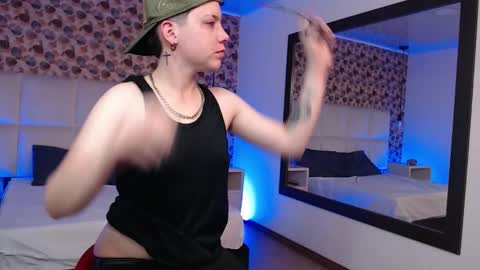 spencerm_ online show from 21, 10, 2025