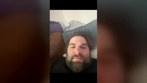 Snapshot of spendermender chatting on 18, 12, 2025 spendermender online show from 18, 12, 2025