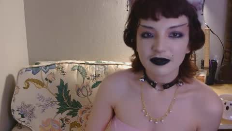 Snapshot of spicetheshapeshifter chatting on 8, 4, 2026 Spice online show from 8, 4, 2026