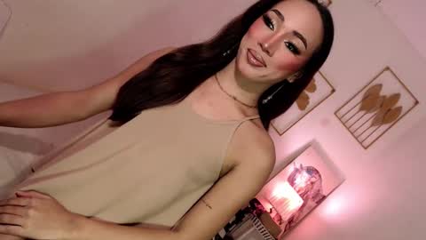 Alora online show from 26, 1, 2025