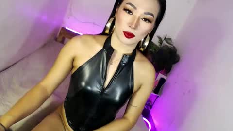 Alora online show from 14, 12, 2025