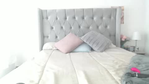 Im Angela  online show from 6, 3, 2025