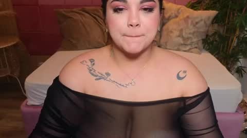 Snapshot of spicycarlaxx chatting on 23, 4, 2026 spicycarlaxx online show from 23, 4, 2026