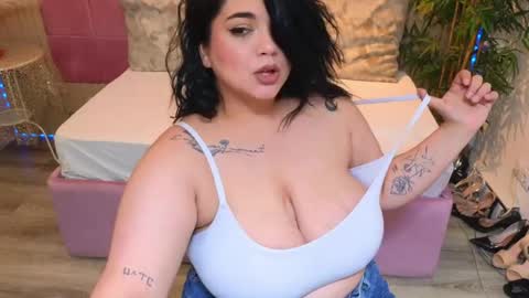 Snapshot of spicycarlaxx chatting on 4, 5, 2026 spicycarlaxx online show from 4, 5, 2026