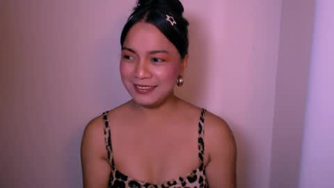 Snapshot of spicyhotchicks chatting on 22, 4, 2026 spicyhotchicks online show from 22, 4, 2026