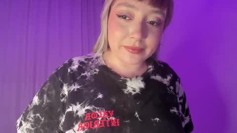 Snapshot of spicyvainilla chatting on 28, 3, 2026 Valeria online show from 28, 3, 2026