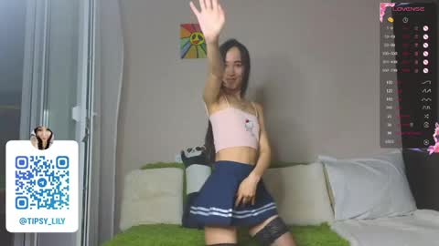 Snapshot of spicyyuki chatting on 11, 4, 2026 Tipsy online show from 11, 4, 2026