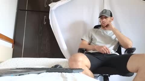 Marco. When Im offline you can view premium content in bio online show from 17, 9, 2025