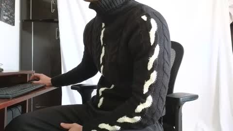 Marco. When Im offline you can view premium content in bio online show from 27, 11, 2025