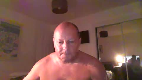 Snapshot of spidey1051a chatting on 18, 12, 2024 spidey1051a online show from 18, 12, 2024