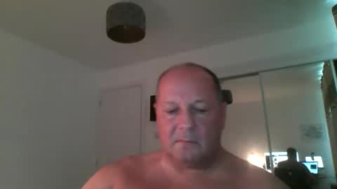 Snapshot of spidey1051a chatting on 15, 4, 2026 spidey1051a online show from 15, 4, 2026