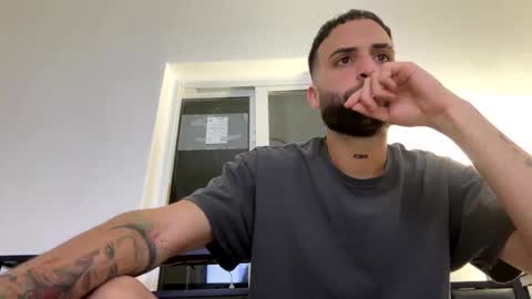 Snapshot of spifff_21 chatting on 12, 10, 2025 spifff_21 online show from 12, 10, 2025