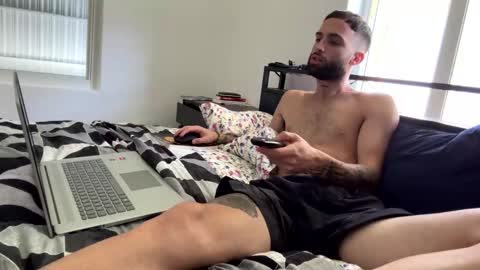 Snapshot of spifff_21 chatting on 15, 10, 2025 spifff_21 online show from 15, 10, 2025