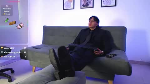 Snapshot of spike_spigell chatting on 19, 10, 2025 Spike Spigell online show from 19, 10, 2025