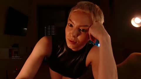 Snapshot of spiklencii chatting on 15, 12, 2025 Elizabeth online show from 15, 12, 2025