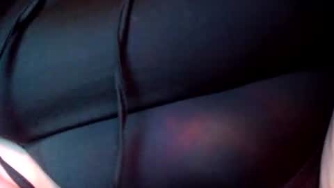 Snapshot of spinnerbitch chatting on 16, 4, 2026 Vanessa Spade online show from 16, 4, 2026