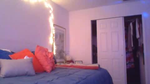 Snapshot of spinwithus chatting on 26, 1, 2025 Rose online show from 26, 1, 2025