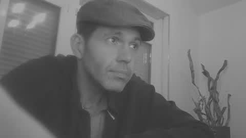 Snapshot of spliffray chatting on 13, 12, 2024 spliffray online show from 13, 12, 2024