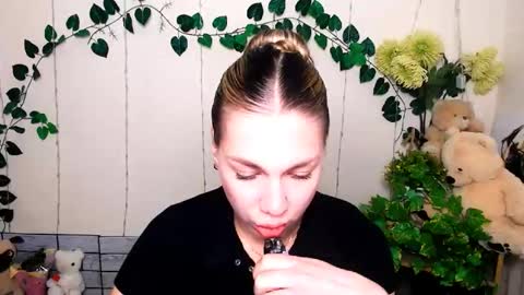 Snapshot of sport_tall_karina chatting on 28, 3, 2026 Karina online show from 28, 3, 2026