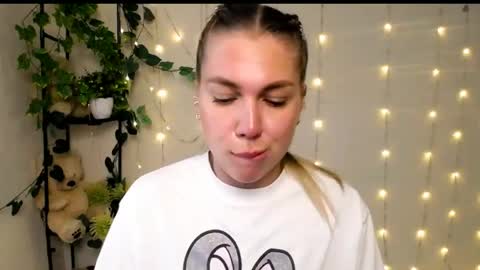 Snapshot of sport_tall_karina chatting on 9, 5, 2026 Karina online show from 9, 5, 2026