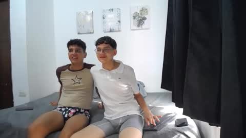 Snapshot of spritzboys chatting on 20, 10, 2025 spritzboys online show from 20, 10, 2025