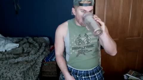 Snapshot of spun_redneck chatting on 13, 2, 2026 Spun Redneck online show from 13, 2, 2026