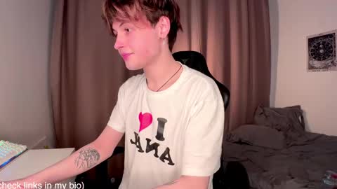 Snapshot of spyashkin chatting on 10, 1, 2025 your baby online show from 10, 1, 2025