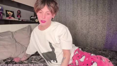 Snapshot of spyashkin chatting on 28, 2, 2025 your baby online show from 28, 2, 2025