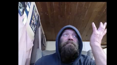 Snapshot of squegly chatting on 25, 12, 2024 Bryan online show from 25, 12, 2024