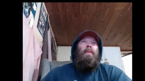 Snapshot of squegly chatting on 31, 12, 2024 Bryan online show from 31, 12, 2024